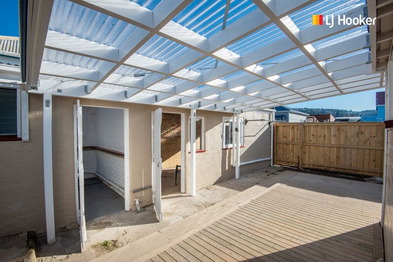 Photo of property in 62 Wesley Street, South Dunedin, Dunedin, 9012