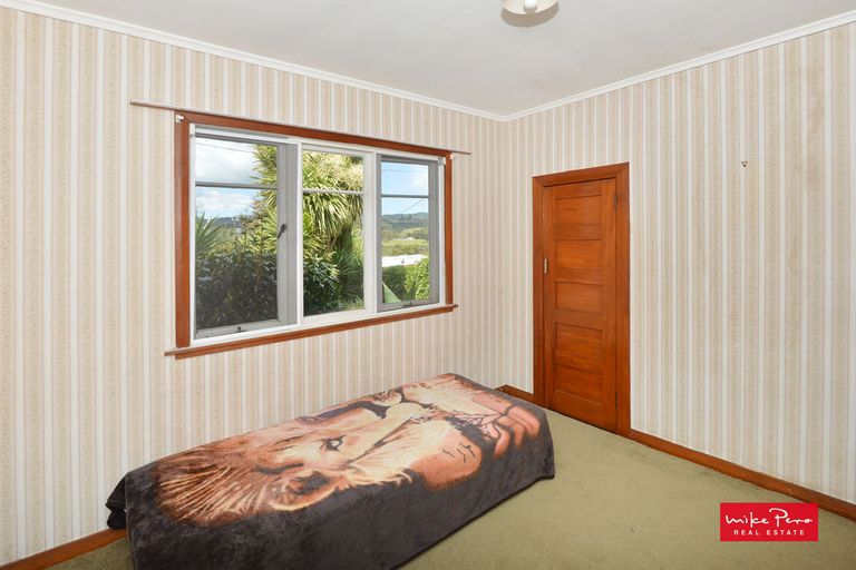 Photo of property in 135 King Street, Hikurangi, 0114