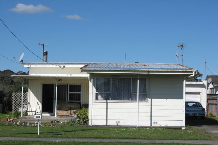 Photo of property in 102 Hakanoa Street, Huntly, 3700