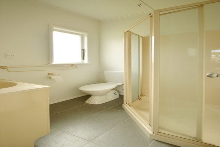 Photo of property in 21 Freyberg Crescent, Pukekohe, 2120