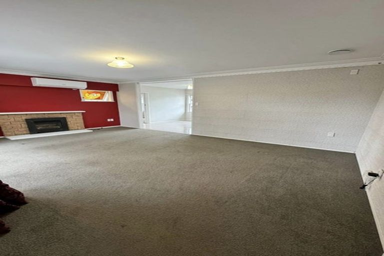 Photo of property in 1/26 Landscape Road, Papatoetoe, Auckland, 2025