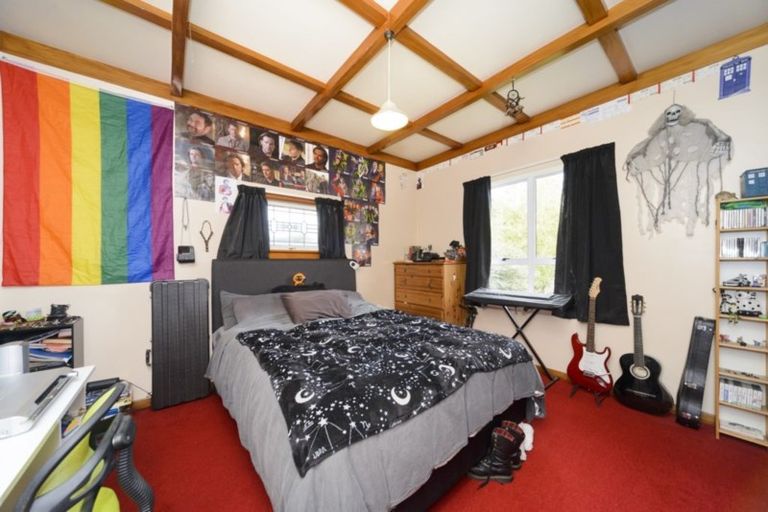 Photo of property in 12 Grey Street, Marton, 4710