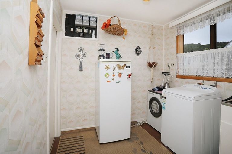 Photo of property in 20 Onslow Street, Bluff, 9814