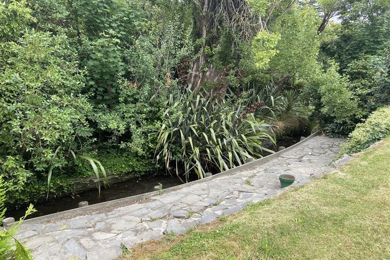 Photo of property in 4 Tuirau Place, Ilam, Christchurch, 8041