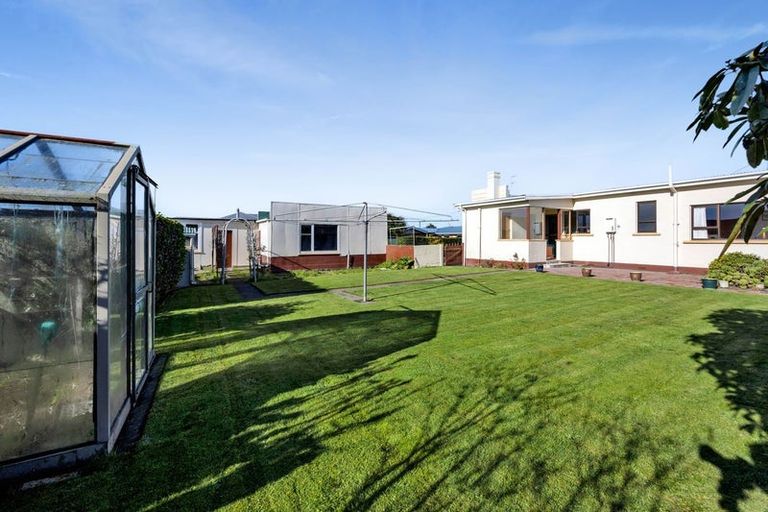 Photo of property in 18 Egmont Street, Hawera, 4610