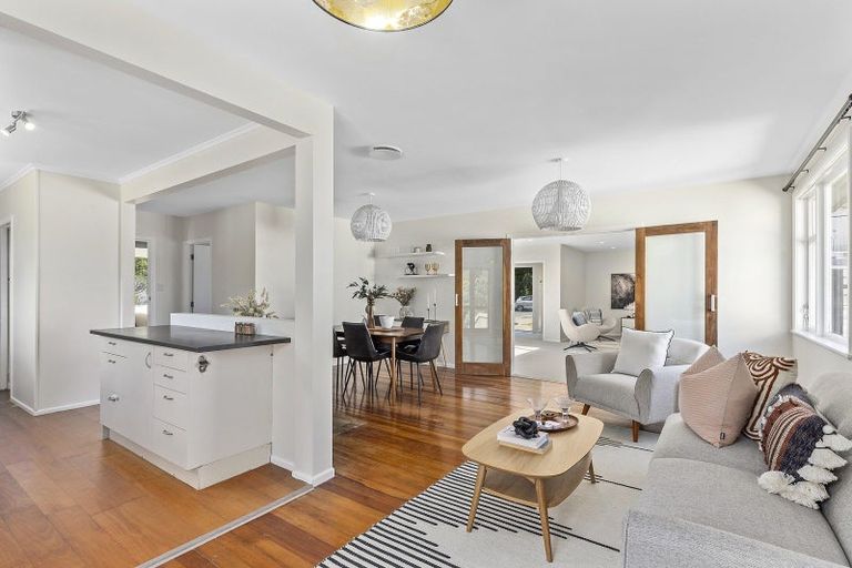 Photo of property in 99 Parkvale Road, Karori, Wellington, 6012