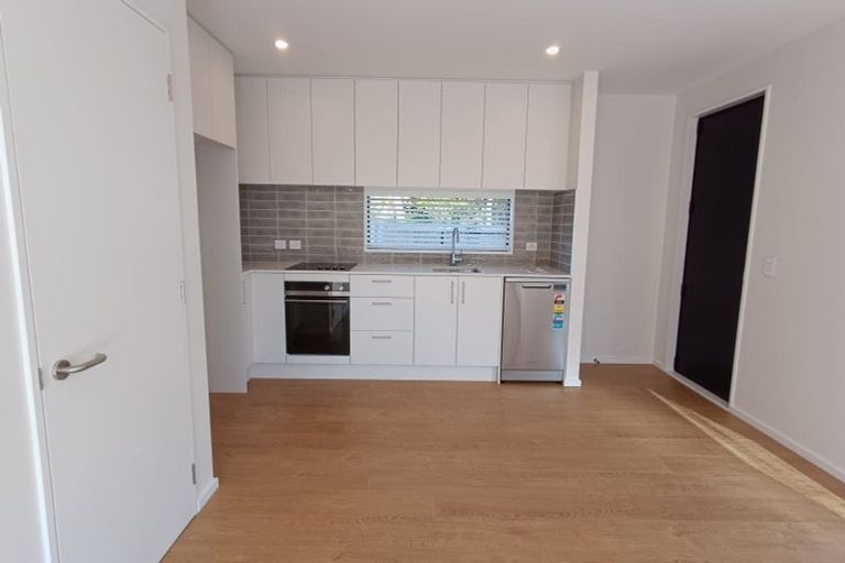 Photo of property in 1/192 Hills Road, Edgeware, Christchurch, 8013