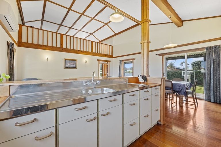 Photo of property in 16 Terou Street, Manaia, 4612