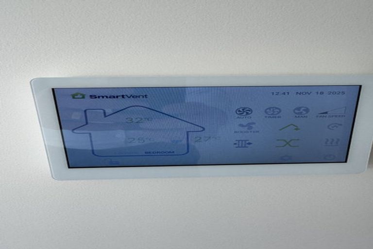 Photo of property in 7 Kumai Lane, Wallaceville, 5018