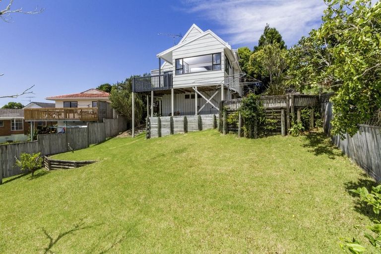 Photo of property in 83 Alton Avenue, Hillcrest, Auckland, 0627