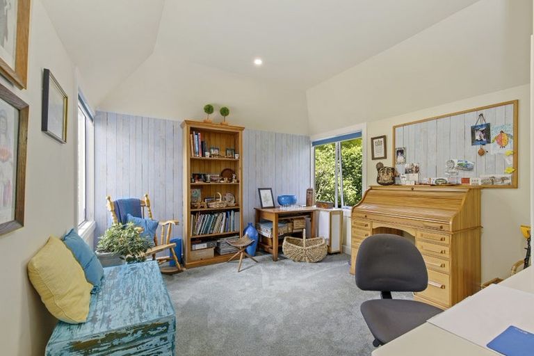 Photo of property in 1/20 Willoughby Street, Woburn, Lower Hutt, 5010