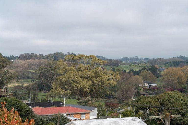 Photo of property in 19 Mckay Drive, Temple View, Hamilton, 3218