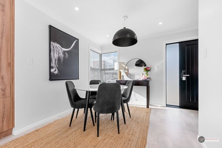 Photo of property in 4 Aston Crescent, Wallaceville, Upper Hutt, 5018