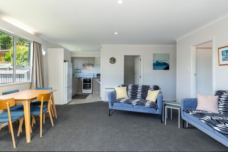 Photo of property in 5a Angle Street, Picton, 7220