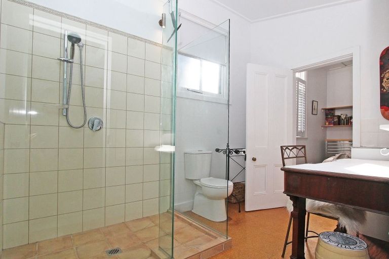 Photo of property in 28 Nile Street, Nelson, 7010