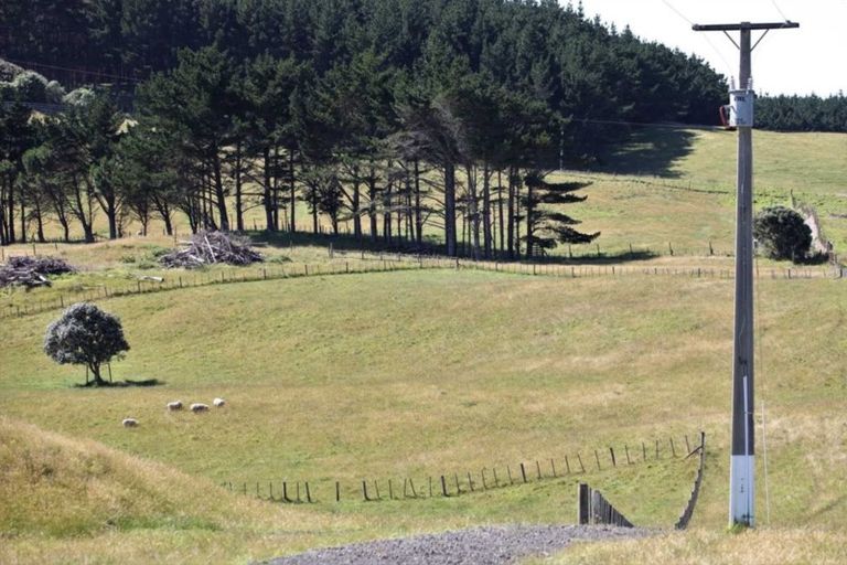 Photo of property in 34 Te Kanae Road, South Head, 0874