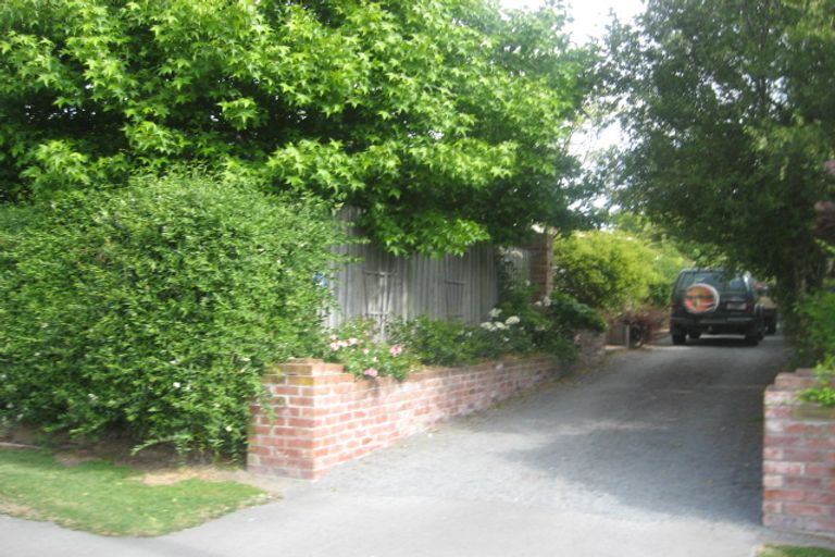 Photo of property in 82 Corson Avenue, Beckenham, Christchurch, 8023