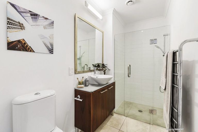 Photo of property in Augusta Apartments, 24/254 Willis Street, Te Aro, Wellington, 6011