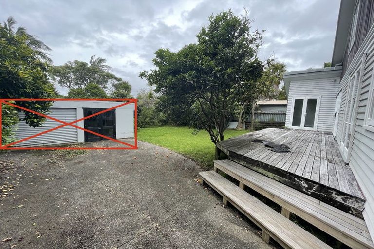 Photo of property in 19 Moa Road, Point Chevalier, Auckland, 1022