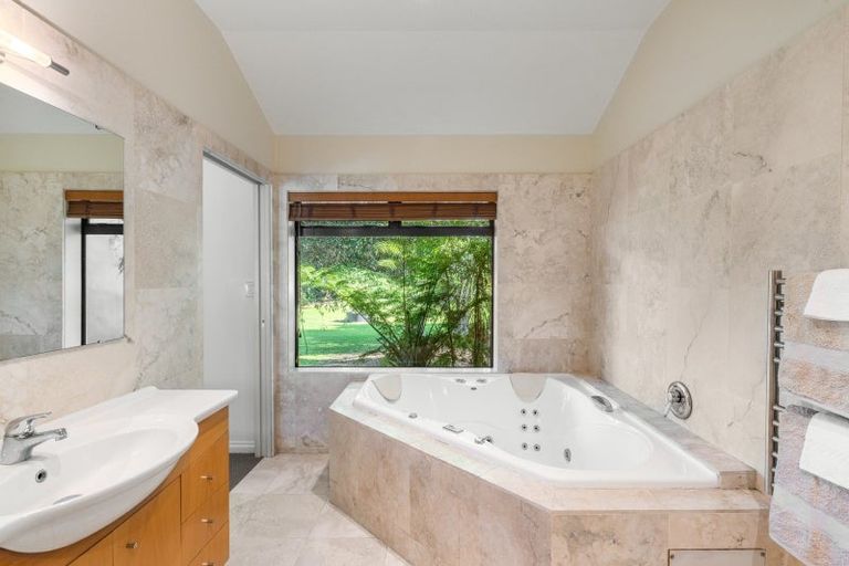 Photo of property in 82 Opoutere Road, Whangamata, 3691