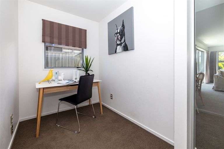 Photo of property in 15 Vesper Lane, Yaldhurst, Christchurch, 8042