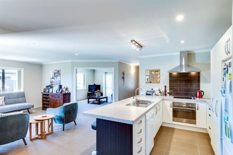 Photo of property in 4 Hawea Place, Poraiti, Napier, 4112