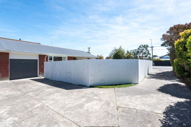Photo of property in 1/134 Somerfield Street, Somerfield, Christchurch, 8024