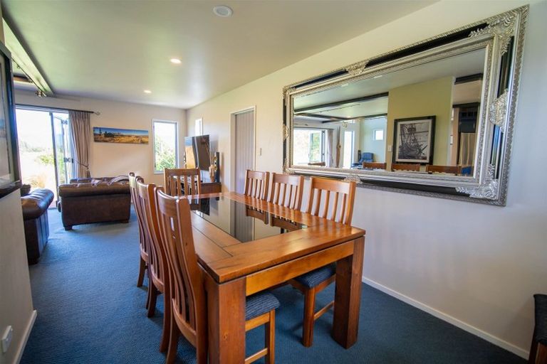 Photo of property in 11 Patience Bay Drive, Te Anau, 9679