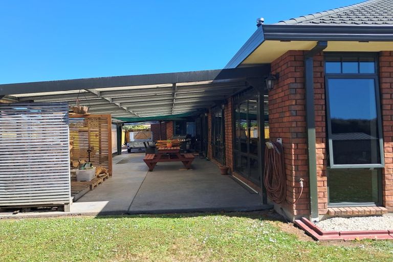 Photo of property in 16 Madison Avenue, Milson, Palmerston North, 4414