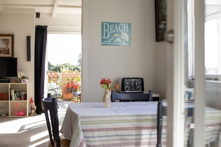 Photo of property in 8a Gilmour Street, Raglan, 3225