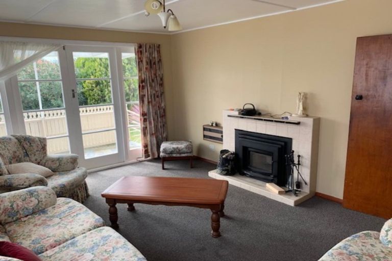 Photo of property in 8 Lincoln Place, Levin, 5510