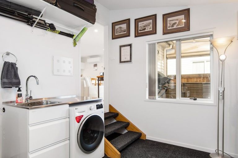 Photo of property in 11 Kamahi Crescent, Papamoa Beach, Papamoa, 3118