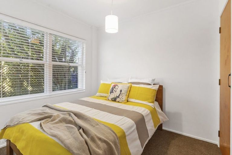 Photo of property in 1/5 Cambria Road, Devonport, Auckland, 0624