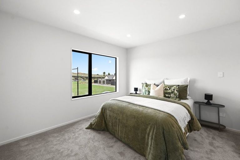 Photo of property in 72 Overton Street, Rototuna North, 3210