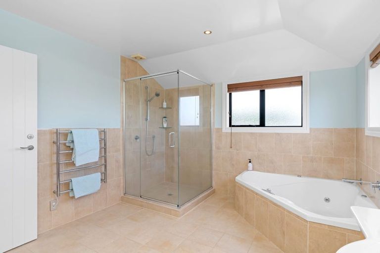 Photo of property in 93 Regent Drive, Paraparaumu Beach, Paraparaumu, 5032