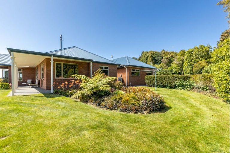 Photo of property in 111 Hurworth Road, Hurworth, New Plymouth, 4371