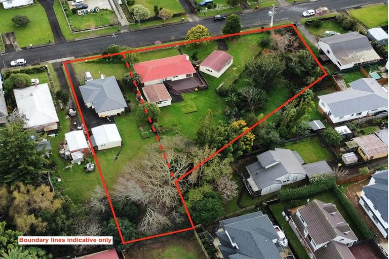 Photo of property in 14 Eden Street, Mangere East, Auckland, 2024