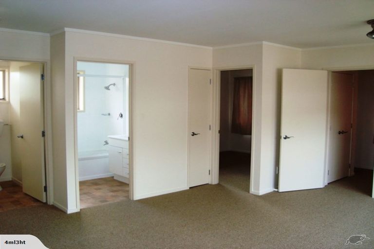 Photo of property in 1/47 Wellington Street, Howick, Auckland, 2014