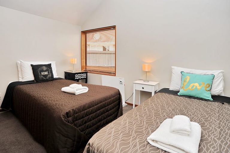 Photo of property in 2/26 Gordon Avenue, St Albans, Christchurch, 8014