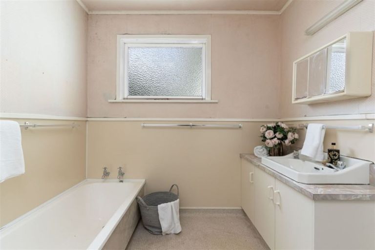 Photo of property in 6 Opaki Road, Lansdowne, Masterton, 5810