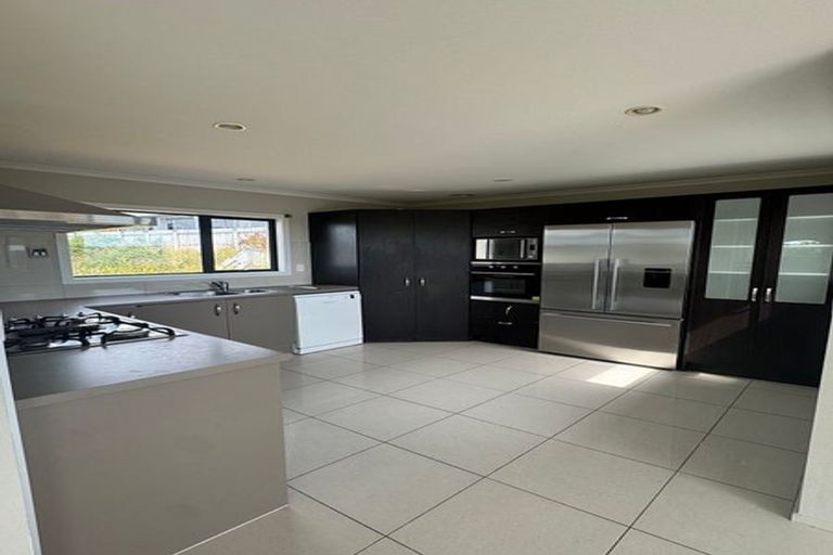 Photo of property in 19 Milford Street, Aotea, Porirua, 5024