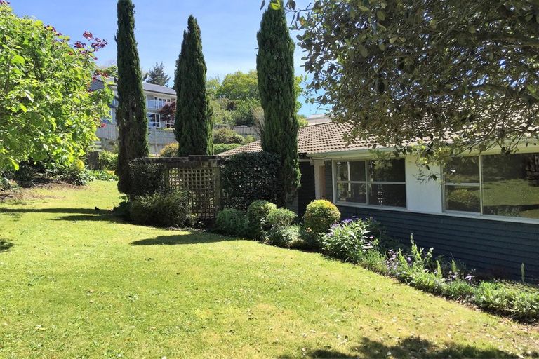 Photo of property in 30 Kowhai Street, Hamilton Lake, Hamilton, 3204