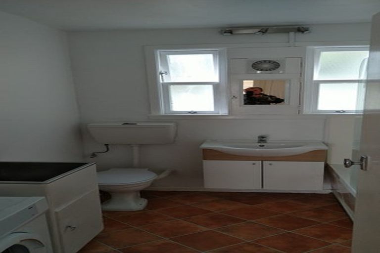 Photo of property in 7/117 Austin Street, Mount Victoria, Wellington, 6011