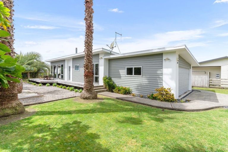Photo of property in 25 Shoemaker Road, Waipu, 0510
