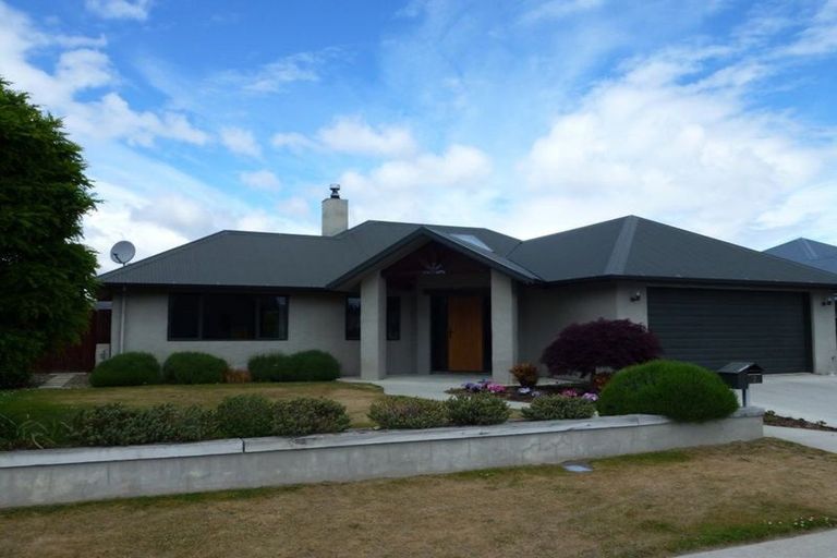 Photo of property in 7 Larch Crescent, Alexandra, 9320