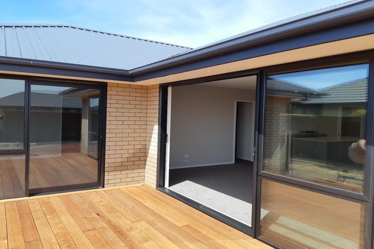 Photo of property in 6 Pahua Street, Pegasus, 7612