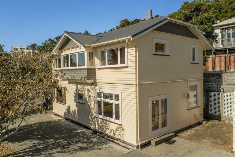 Photo of property in 33a Seapoint Road, Bluff Hill, Napier, 4110