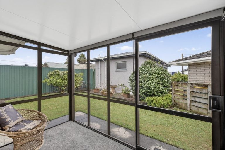 Photo of property in 2 Vogel Street, Fitzroy, New Plymouth, 4312
