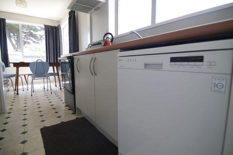 Photo of property in 112 Hay Street, Bromley, Christchurch, 8062