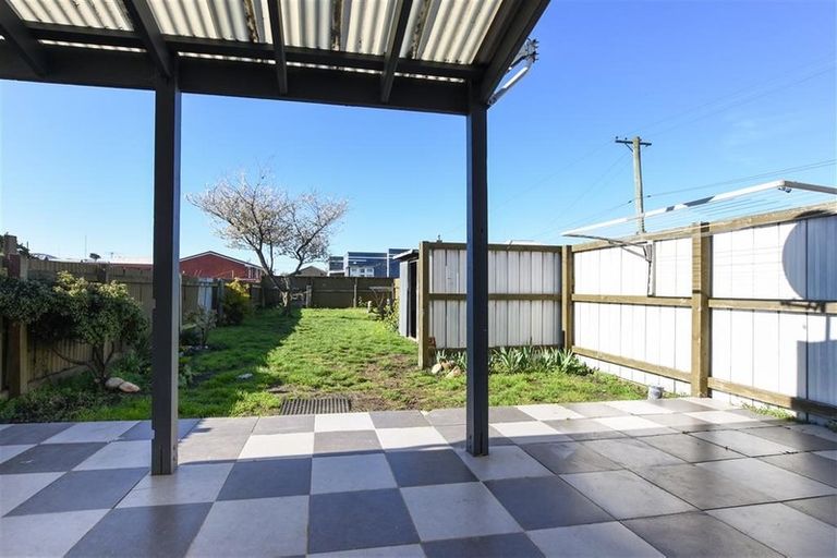 Photo of property in 55 Wesley Street, South Dunedin, Dunedin, 9012